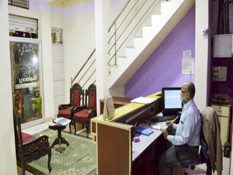 Galaxy Comforts Hotel Mysore Exterior foto